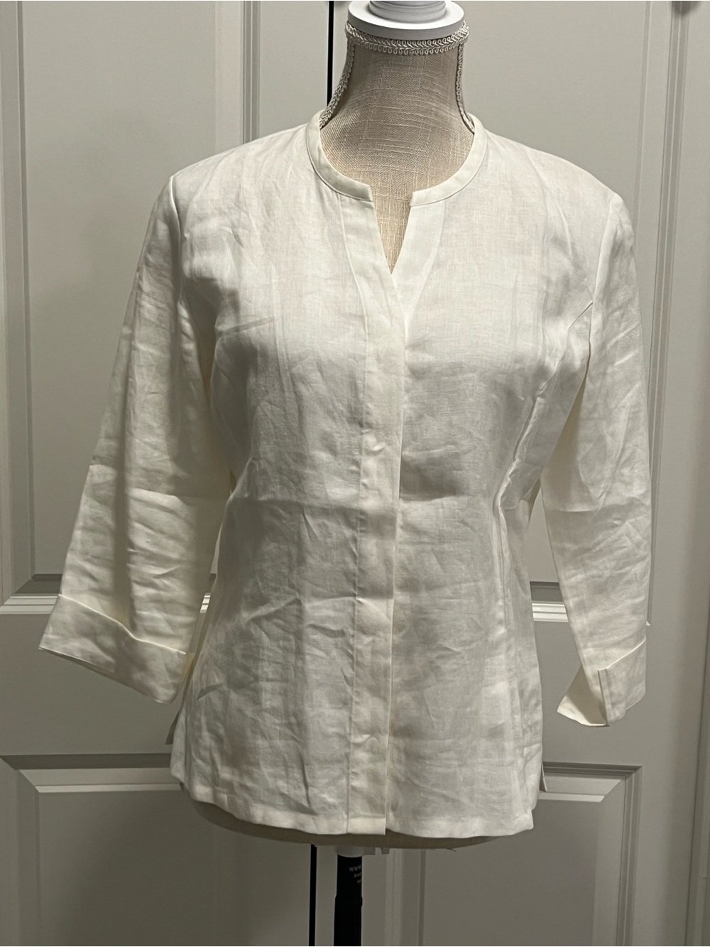 Talbots Women’s 100% Irish Linen Button Front Blouse White 3/4 Sleeves Size 6